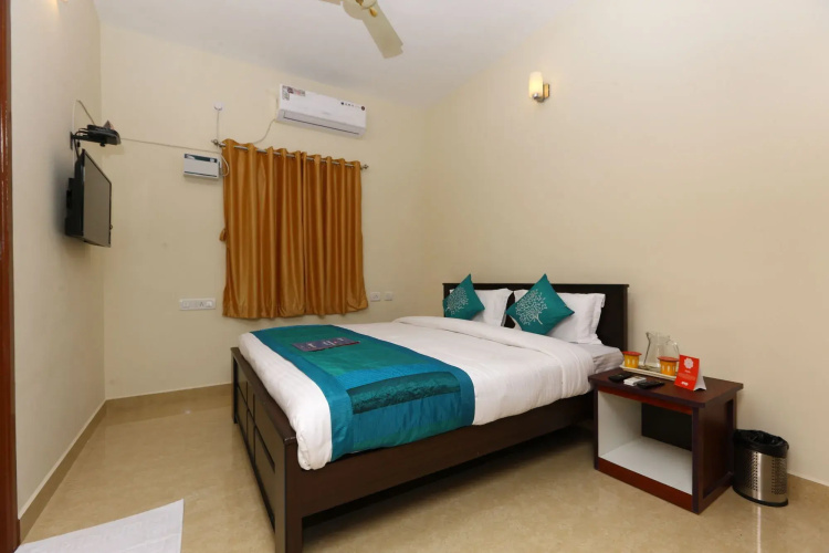 OYO 5287 Velachery