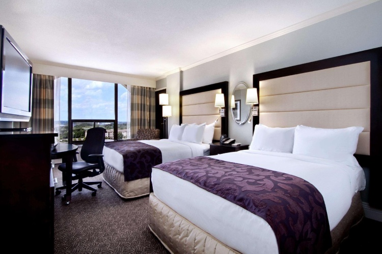 Quadruple Junior Suite