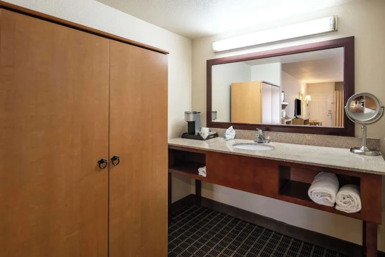 Standard Double room with balcony and with view