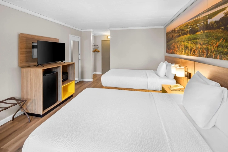 Guest rooms