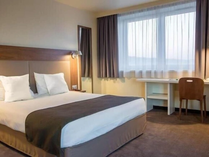 Economy room
