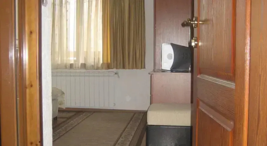 Guest Rooms Vachin