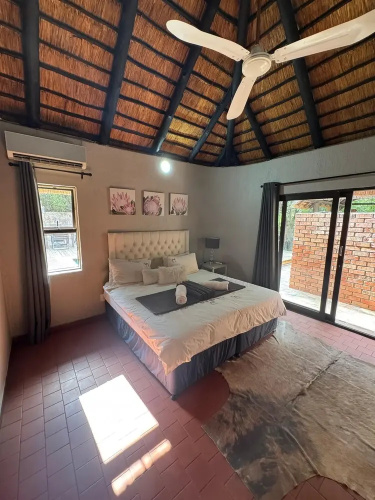 Singwe Private Safari lodge