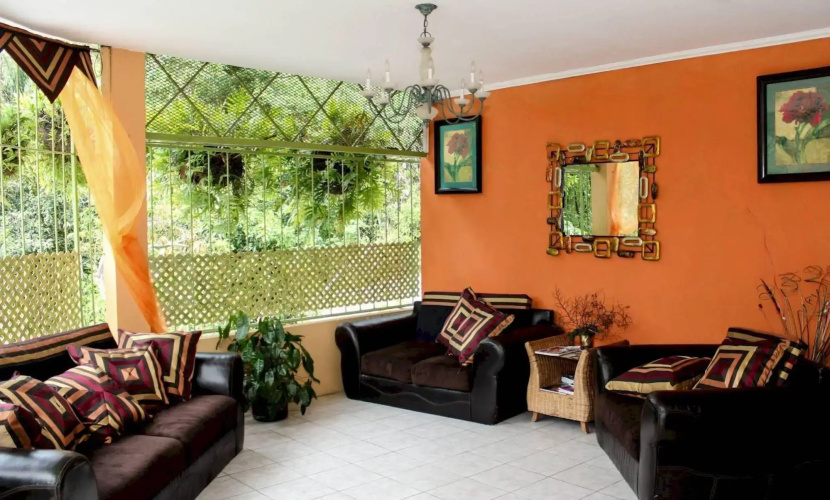La Mamre Guest House