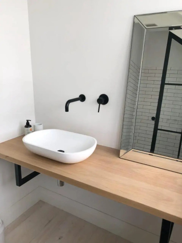 African Flame Apartment