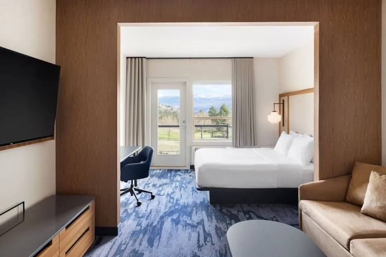 Standard Double room with mountain view
