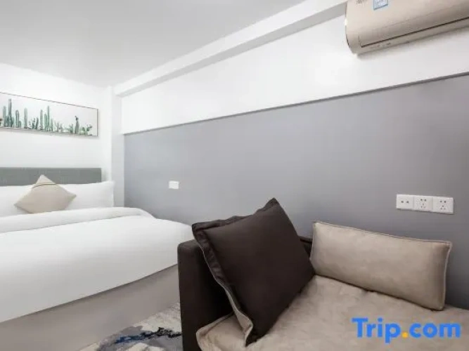 2 Bedrooms Duplex Suite with city view