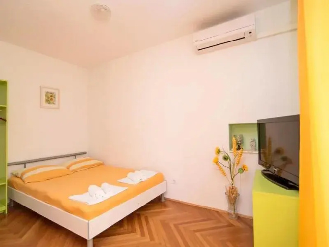 Apartments Ana
