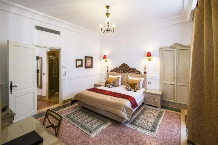 Hotel Majestic