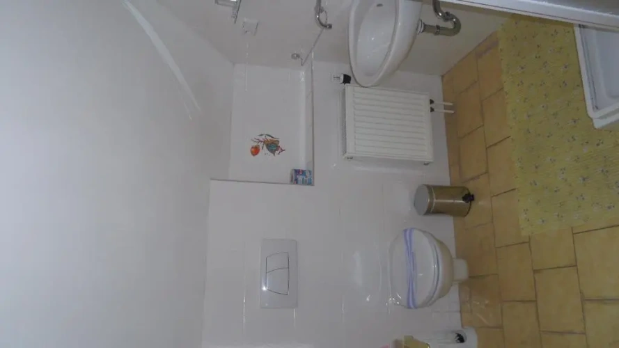 Standard Triple room with balcony