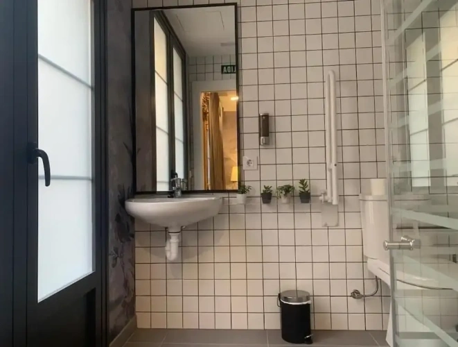 Superior Double room with balcony and with city view