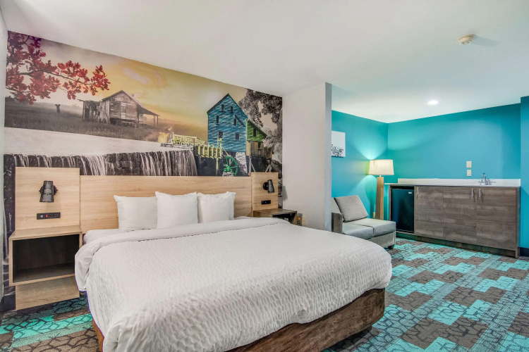 Clarion Pointe Wake Forest - Raleigh North