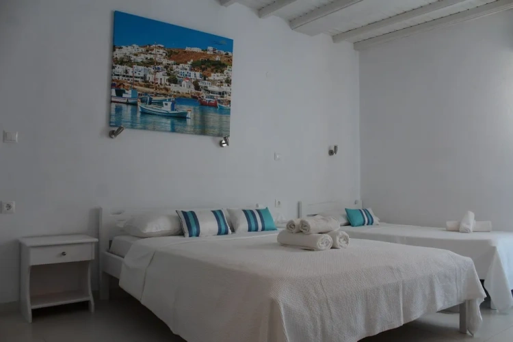 Standard Triple room with balcony and with sea view