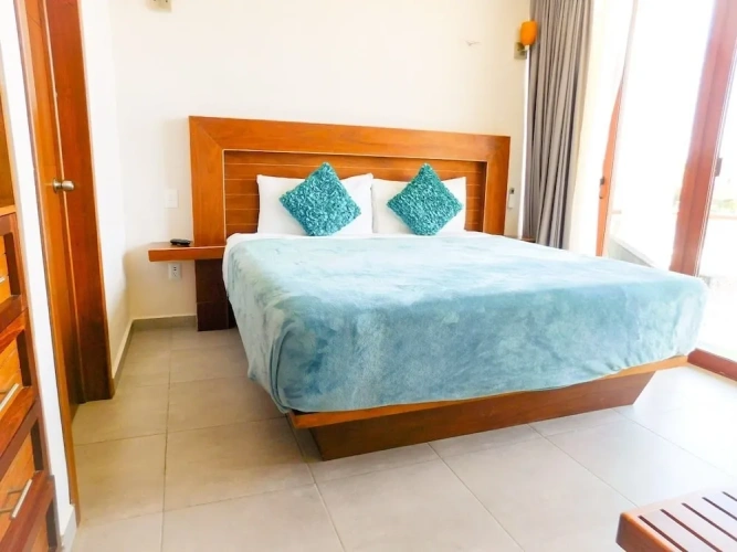 2 Bedrooms Deluxe Apartment beachfront