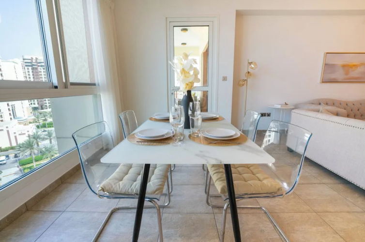 HiGuests - Marina Residence 4