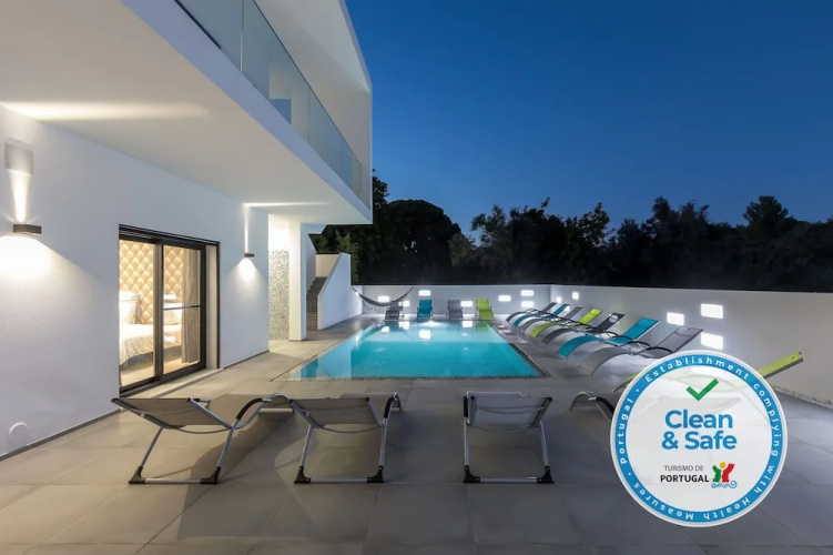 Luxury 47 - Deluxe Villa