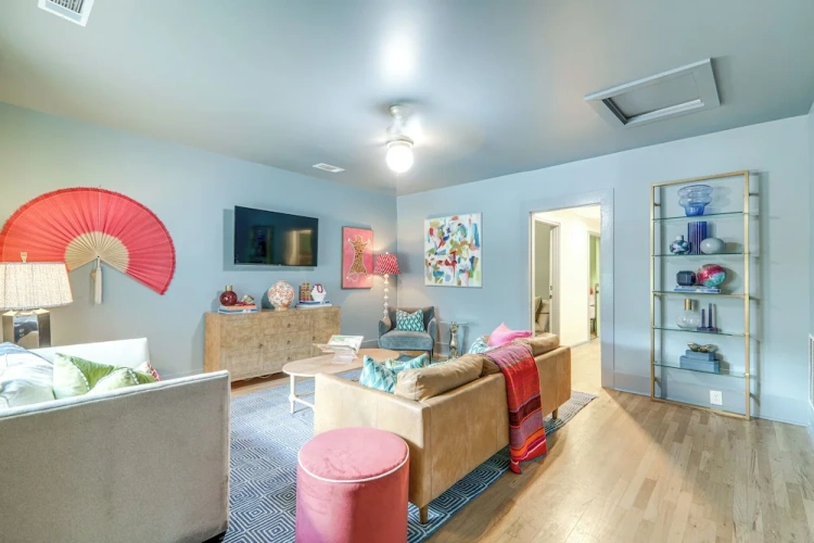 4 Bedrooms Cottage