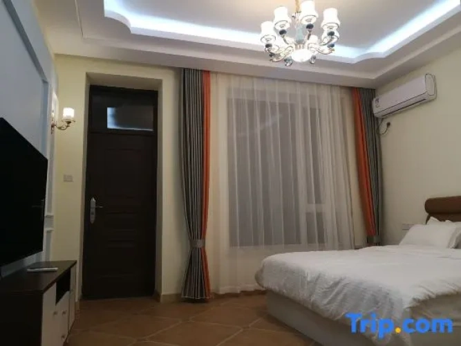 Standard Triple room with mountain view