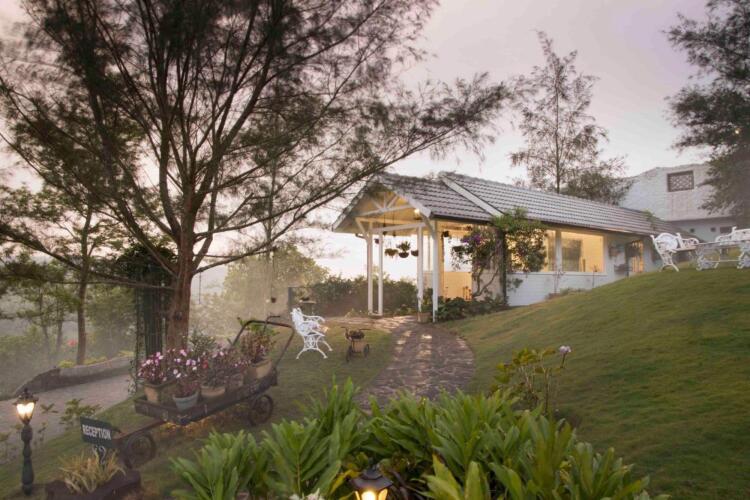 Hills & Hues Over view