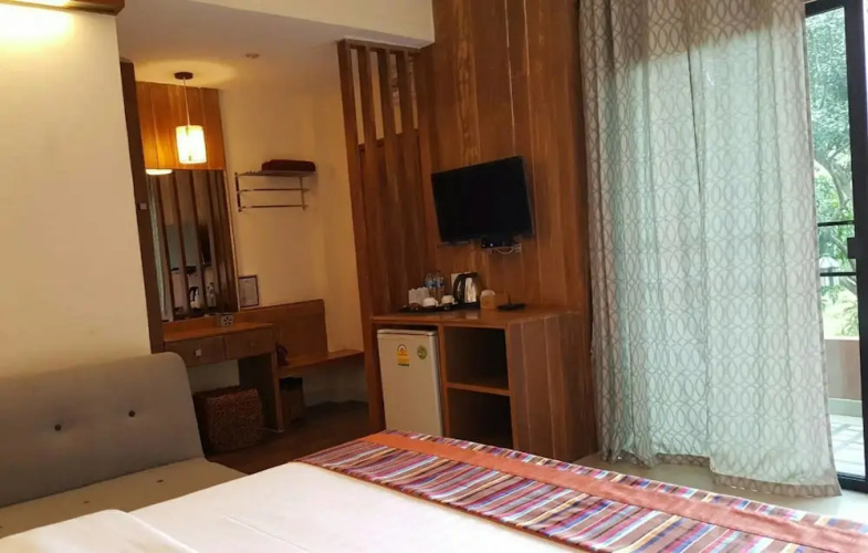 Baan Phuchalianglom
