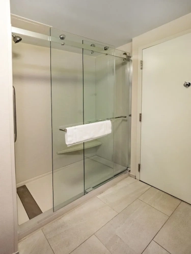 1 Bedroom Suite