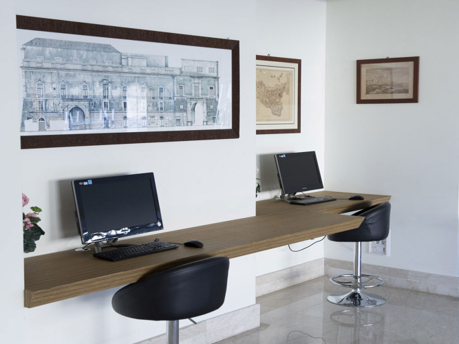 Catania International Airport photo 26