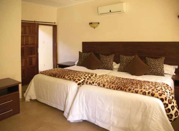 Guest Paradise Lodge