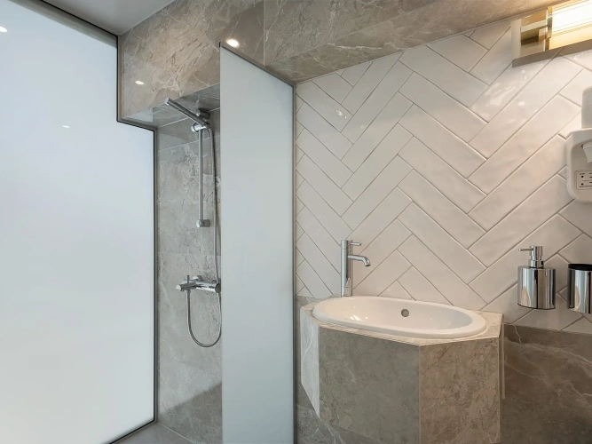 1 Bedroom Suite with sea view