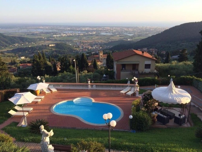 Villa