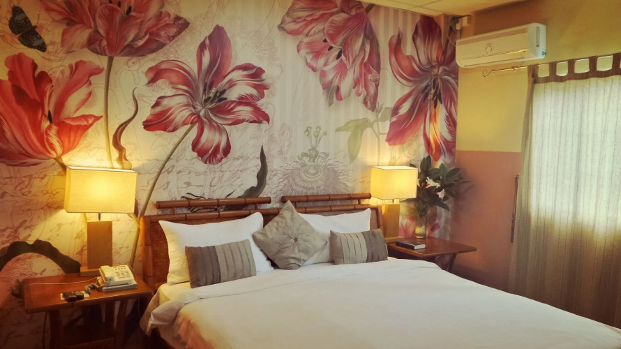 Little Italy Hotel
