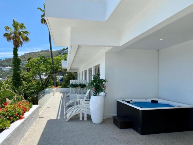 Villa with sea view