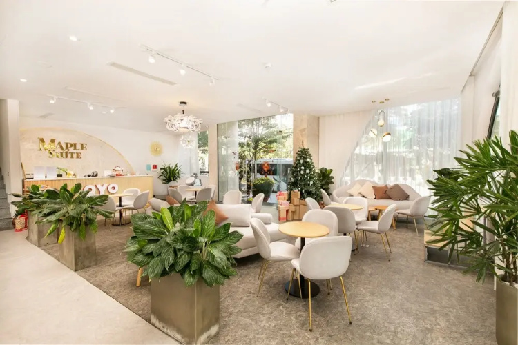 Oyo 541 Maple Suite Hotel