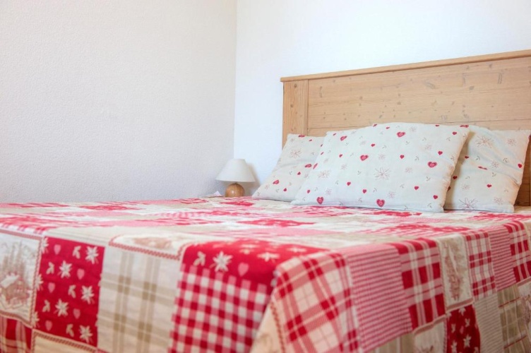 3 Bedrooms Apartment