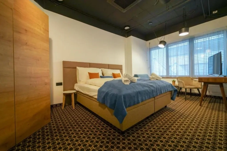 Business Triple room
