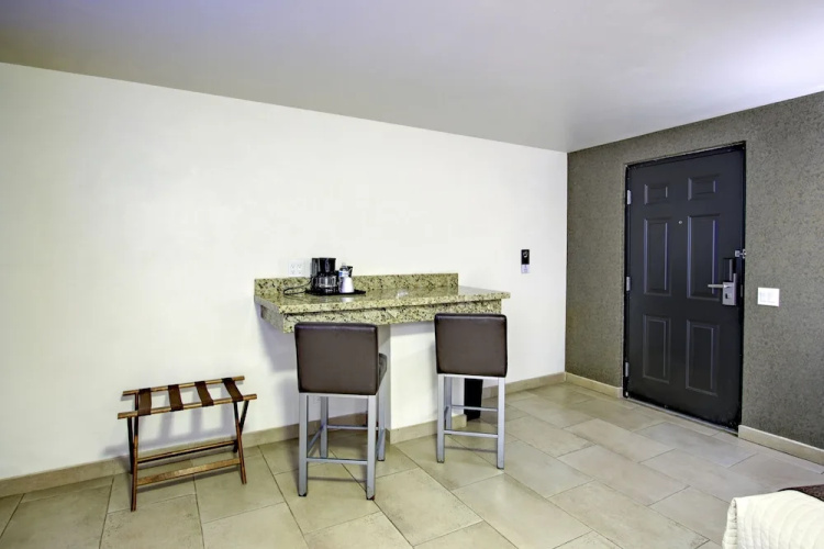 Desert Inn Ensenada