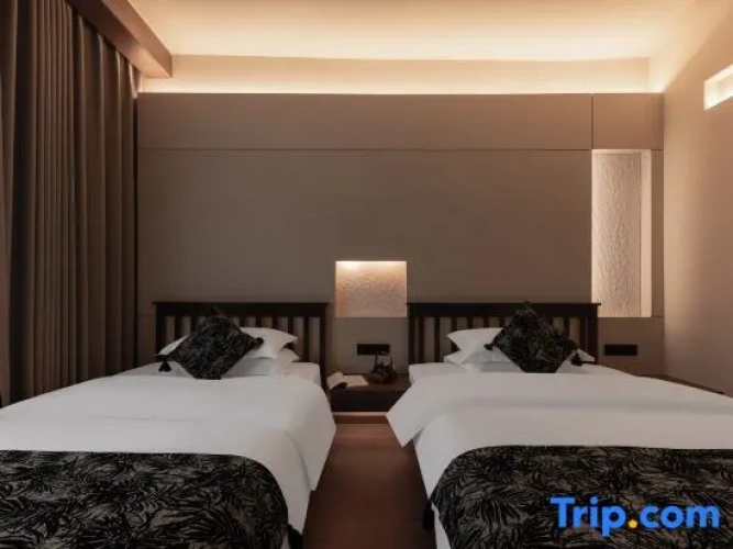 2 Bedrooms Family Suite