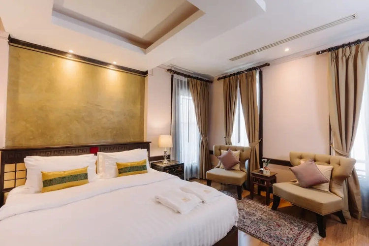 Deluxe room with balcony