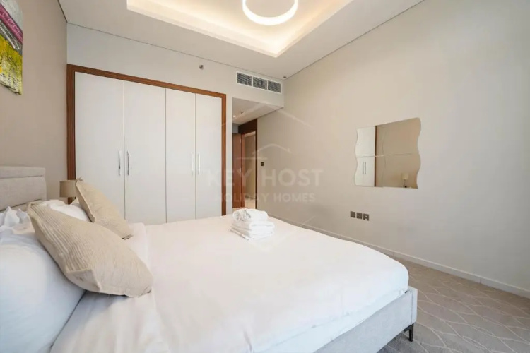 KeyHost - Regent Court JVC - KG30