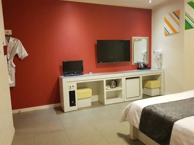 Winners Hotel