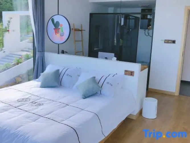 Standard Double room with balcony and with sea view