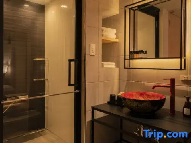 moire HOTEL YOSHIWARA