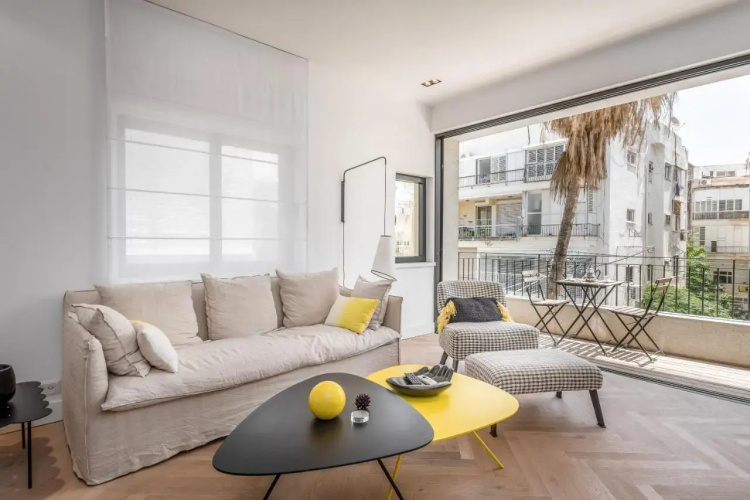 Stunning and design 2BDR Apartment