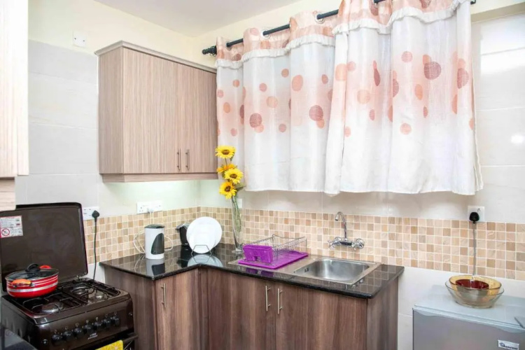 Zoya - Homely 1 Bdrm Apartment
