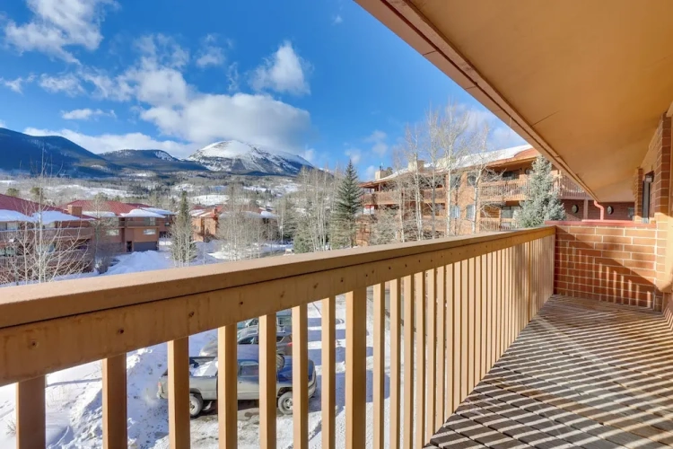 3 Bedrooms Apartment with balcony