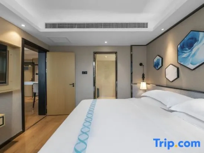 Standard Double Suite