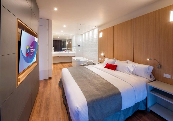 Double Suite