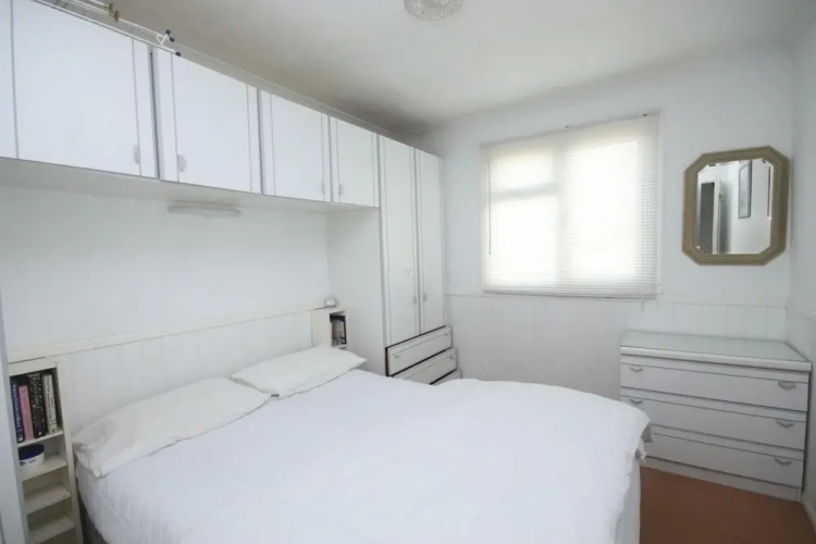 42A Medmerry Park 2 Bedroom Chalet