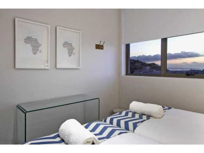 3 Bedrooms Apartment