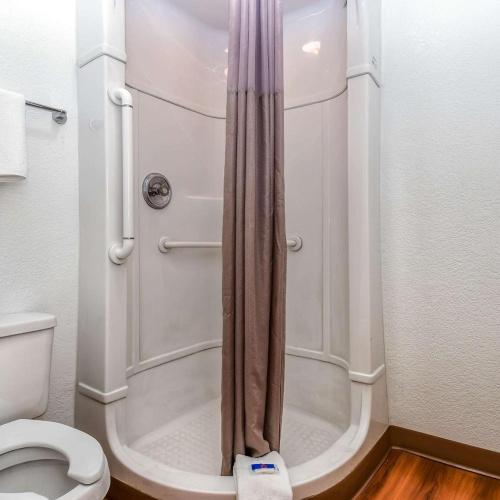 Motel 6 Corona photo 32