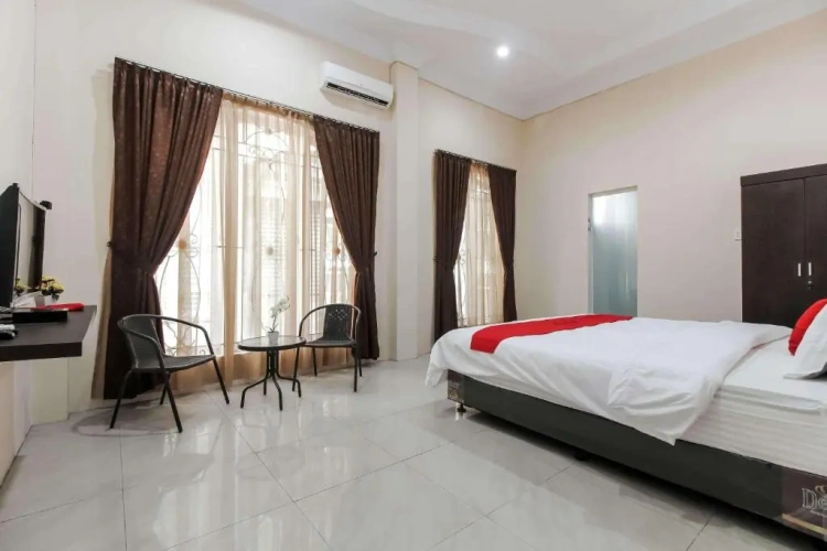 Deluxe Double Family room